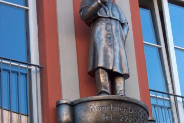 The Emeser Detective: The Adventures of a Yiddish Shamus